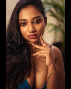 Suriya Praba Instagram - 💋✨

#post #treding #instagram #suriyapraba