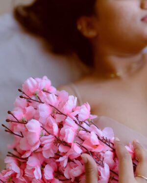 Suriya Praba Instagram - 🌸🫶 

#post #trending #instagram #suriyapraba