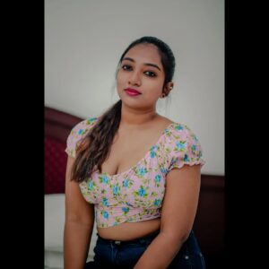 Actress Suriya Praba HD Photos and Wallpapers February 2022