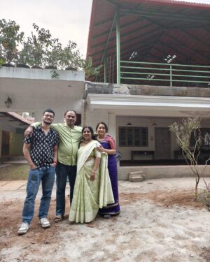 Sushma Nair Instagram - Happy Married life best friend - first Coorg tradition wedding experience | mixed emotions | dance | music | celebration of life and a new chapter 😍🥰😘 

Take care of our girl @preetham_suresh_ 

PS - draped this coorgi style saree by myself 🥰 
A family trip after long time 🧿❤️

#akshithawedspreetham #coorgwedding #coorgbride #coorg