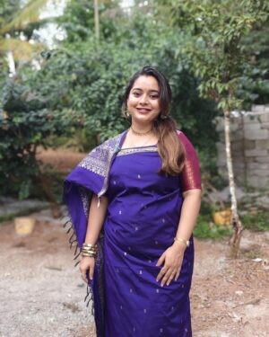 Sushma Nair Instagram - Happy Married life best friend - first Coorg tradition wedding experience | mixed emotions | dance | music | celebration of life and a new chapter 😍🥰😘 

Take care of our girl @preetham_suresh_ 

PS - draped this coorgi style saree by myself 🥰 
A family trip after long time 🧿❤️

#akshithawedspreetham #coorgwedding #coorgbride #coorg