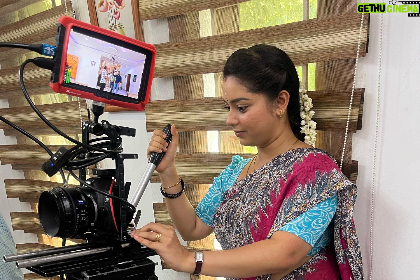 Sushma Nair - 1.4K Likes - Today, we celebrate one incredible year as Vanmathi - my most cherished character yet! As my first lead role in a comedy series on National channel DD, produced by Vikatan, I’m grateful for the opportunity to explore my range. Vanmathi holds a special place in my heart, and I’m thrilled to share some unforgettable moments from Budget Kudumbam:
1. From real to reel: Housekeeping akka and Housekeeping Vanmathi
2. Our first family photo as Mrs. Vanmathi Chandru
3. Summer 2024: Waiting for my shot
4. Feeling adorable
5. Laughter with the boys on set
6. Celebrating 200 episodes with the team
7. The delicious celebration cake
8. Imitating our camera man
9. Working with Director Shakthivel sir
10. My first and favorite shot
#Vanmathi #BudgetKudumbam #Comedy #vikatan
The core team 👏👏👏