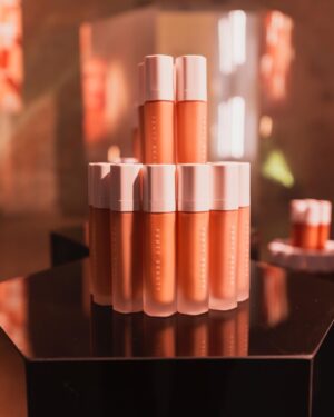 Swarnaa Rajalingam Instagram - Earlier this year I mapped out the brands I wanted to work with on my vision board and @fentybeauty has been right at top. Now to actually bing invited for a massive launch is a pinch me moment! @badgalriri her confidence, her music and now this insane brand  she has brought to life - ASDFGH! Her brand has brought so many of us from out of the shadows into the limelight of the beauty space in a way where we feel celebrated. I’m just feeling all kinds of gratitude to being in this space amongst all these other talented creatives across Australia and New Zealand with my gurrrl by my side celebrating the launch of the Soft’Lit foundation. If you’ve read this far please don’t give up on your dream partnerships, dream collaborations, dream projects and aspirations ✨ keep dreaming because it’s all on its way! While you’re at it don’t forget to check out the new range because you know miss riri doesn’t misss!! 🔥 

[Fenty PR event, Fenty Soft’Lit Foundation, Fenty Foundation, SoftLitGlow] 

#SoftLitGlow