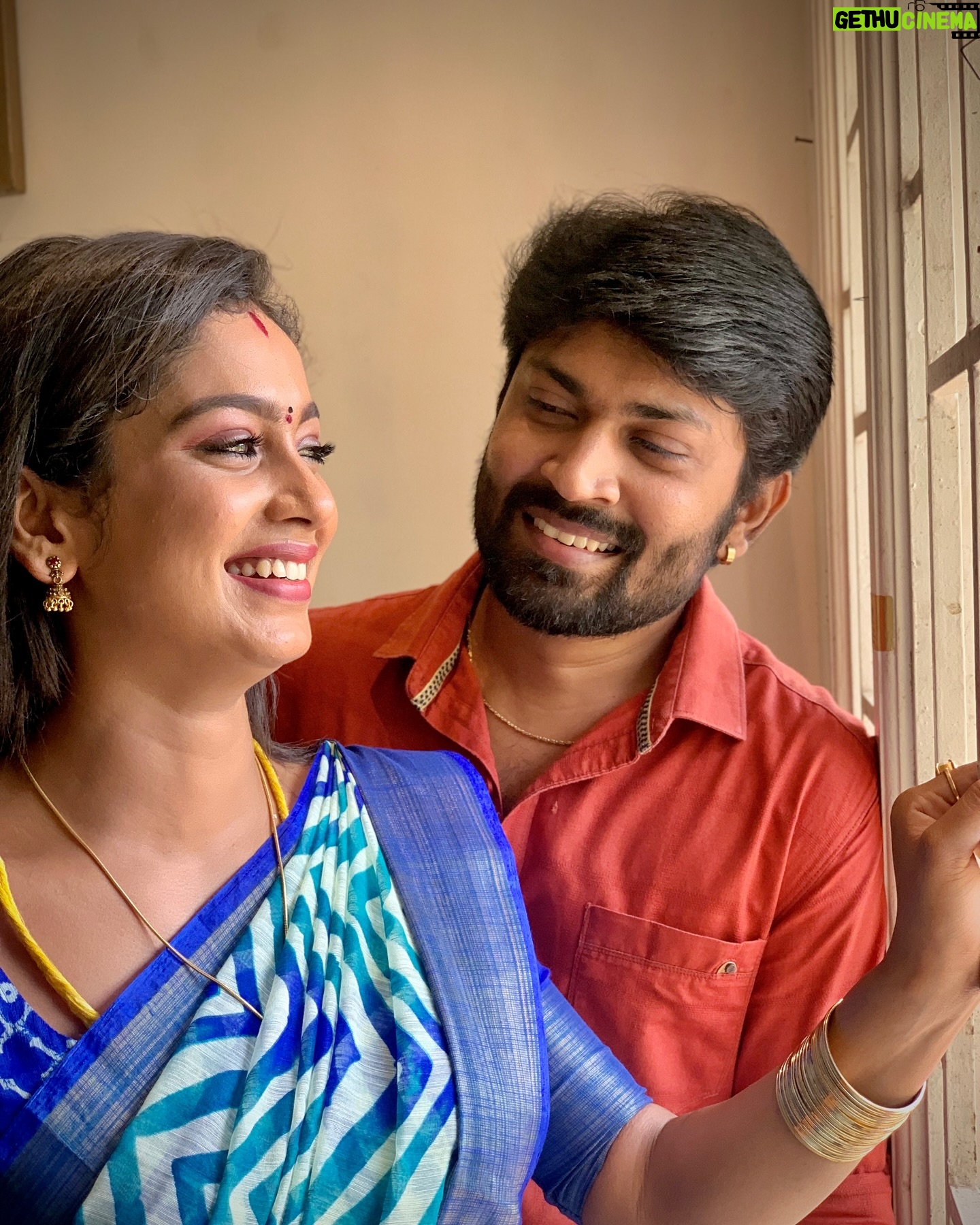 Swathi Konde - 39.1K Likes - A special one for all JPāians!!
The journey: how it started and how it ended! I am totally amazed and awestruck by the amount of love you all are still showering on us. Have never seen such a fandom by far, and you all stand out ā¤ļøā¤ļø Even though we had to face some hard times, you guys never let us down! A simple thanks wouldnāt do justice to what you all have been doing for Jeeva & Priya! Hope we get a chance to shower you all with more love and gratitude!!
Thank you all once again from the very bottom of my heart for everything you all have been doing! You people are unique and true ā¤ļø
Love you all!!
#jeevapriya #jp #jeevriya #jpians #jeevapriyaā¤ļø #fans #fandom #fanfam #love #gratitude #blessed #jeeva #priya #dhiraviam #swathikonde #spreadlove #peace