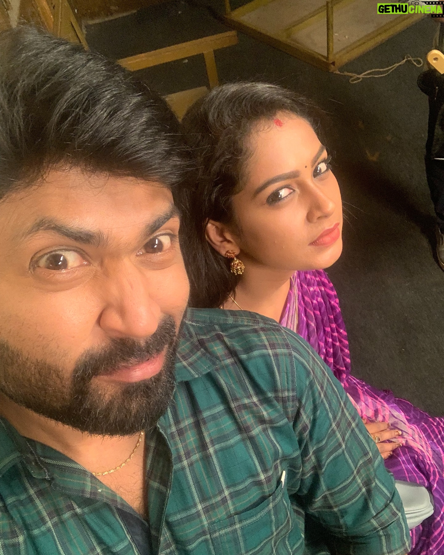 Swathi Konde - 39.1K Likes - A special one for all JPāians!!
The journey: how it started and how it ended! I am totally amazed and awestruck by the amount of love you all are still showering on us. Have never seen such a fandom by far, and you all stand out ā¤ļøā¤ļø Even though we had to face some hard times, you guys never let us down! A simple thanks wouldnāt do justice to what you all have been doing for Jeeva & Priya! Hope we get a chance to shower you all with more love and gratitude!!
Thank you all once again from the very bottom of my heart for everything you all have been doing! You people are unique and true ā¤ļø
Love you all!!
#jeevapriya #jp #jeevriya #jpians #jeevapriyaā¤ļø #fans #fandom #fanfam #love #gratitude #blessed #jeeva #priya #dhiraviam #swathikonde #spreadlove #peace