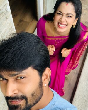 Swathi Konde Instagram - A special one for all JP’ians!! 

The journey: how it started and how it ended! I am totally amazed and awestruck by the amount of love you all are still showering on us. Have never seen such a fandom by far, and you all stand out ❤️❤️ Even though we had to face some hard times, you guys never let us down! A simple thanks wouldn’t do justice to what you all have been doing for Jeeva & Priya! Hope we get a chance to shower you all with more love and gratitude!! 

Thank you all once again from the very bottom of my heart for everything you all have been doing! You people are unique and true ❤️

Love you all!! 

#jeevapriya #jp #jeevriya #jpians #jeevapriya❤️ #fans #fandom #fanfam #love #gratitude #blessed #jeeva #priya #dhiraviam #swathikonde #spreadlove #peace