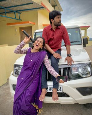 Swathi Konde Instagram - A special one for all JP’ians!! 

The journey: how it started and how it ended! I am totally amazed and awestruck by the amount of love you all are still showering on us. Have never seen such a fandom by far, and you all stand out ❤️❤️ Even though we had to face some hard times, you guys never let us down! A simple thanks wouldn’t do justice to what you all have been doing for Jeeva & Priya! Hope we get a chance to shower you all with more love and gratitude!! 

Thank you all once again from the very bottom of my heart for everything you all have been doing! You people are unique and true ❤️

Love you all!! 

#jeevapriya #jp #jeevriya #jpians #jeevapriya❤️ #fans #fandom #fanfam #love #gratitude #blessed #jeeva #priya #dhiraviam #swathikonde #spreadlove #peace