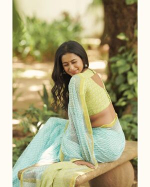 Swathi Konde Instagram - 🌼

Costumes - @kaarigai.sarees
Photographer - @camerasenthil
Makeup - @rinkymakeup_artist
Hair - @mahi_hairstyliz
Shoot Organized by @rrajeshananda