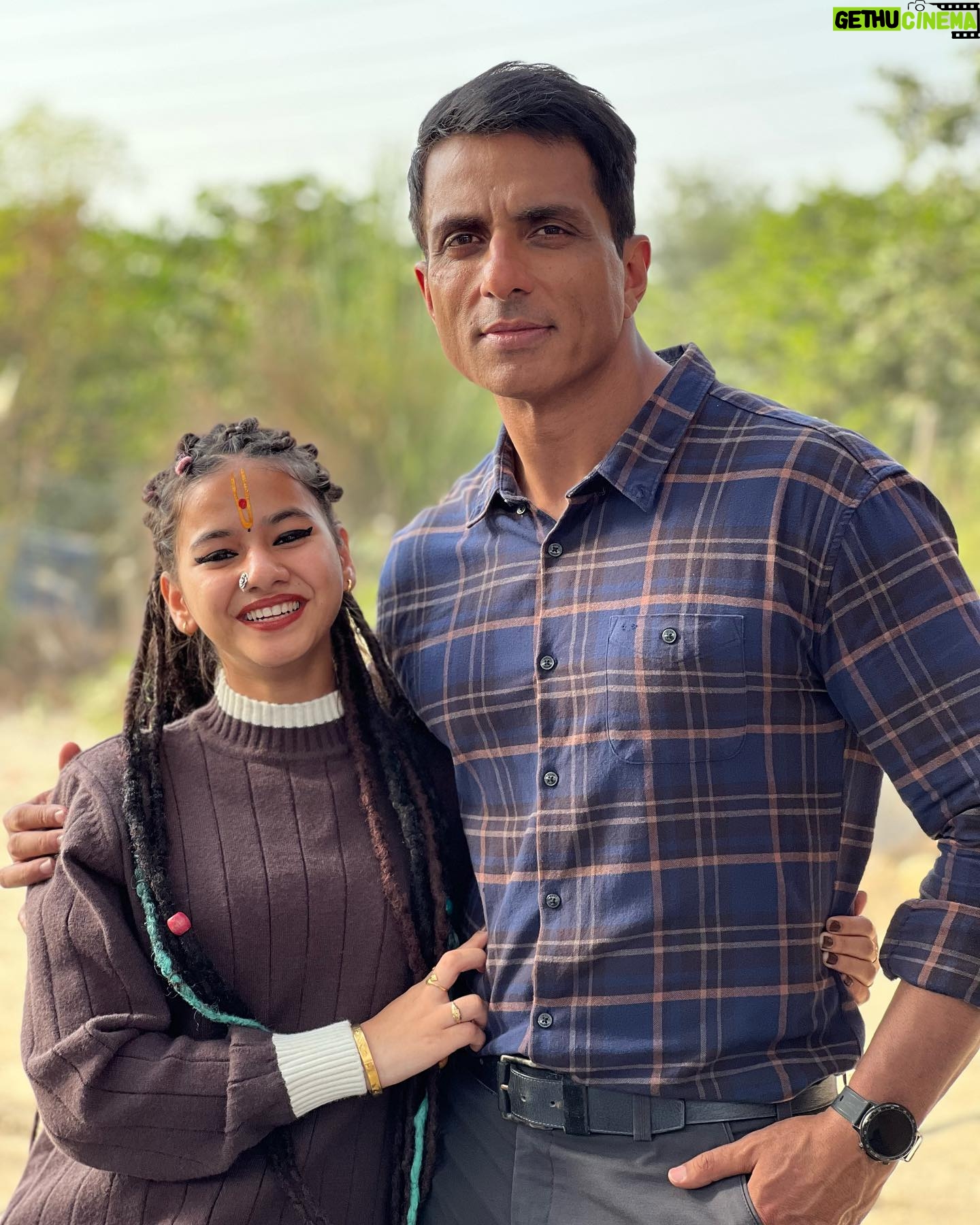 Tanu Rawat - 1.6 Million Likes - Shoot time ❤️
#fateh #sonusood #tanurawat33