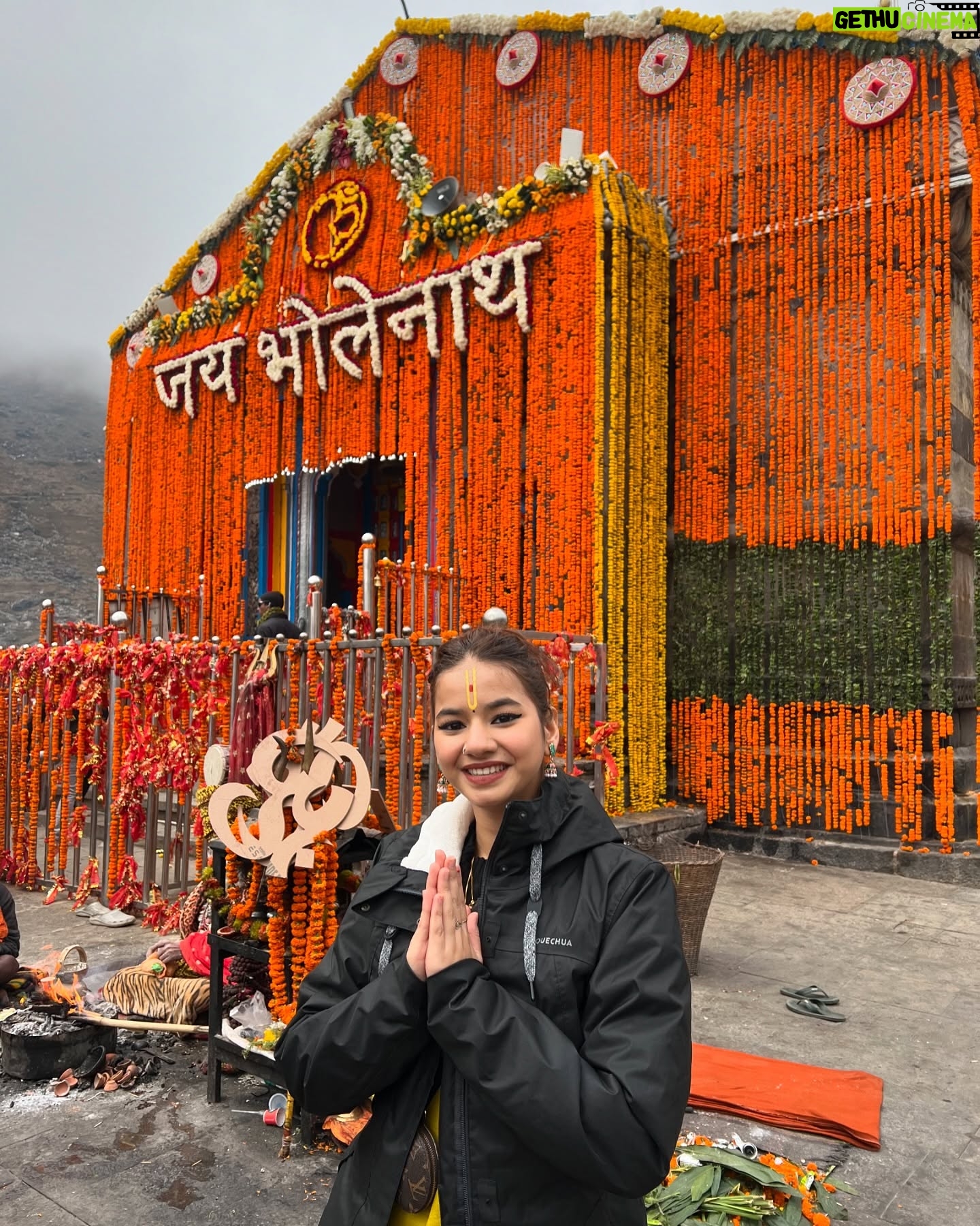 Tanu Rawat - 345.8K Likes - Jai kedar baba❤️🙏🏻🥺
#tanurawat33