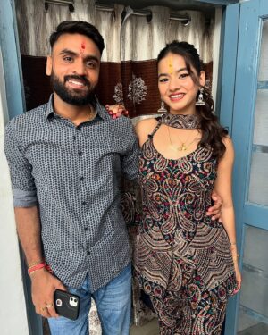 Tanu Rawat Instagram - Happy Raksha Bandhan❤️
#tanurawat33