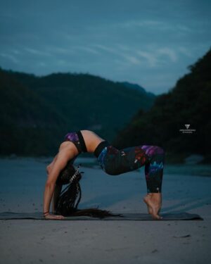 Tanu Rawat Instagram - Happy international yoga day❤️🧘‍♀️

Pic click by-: @iamarshadkhanphotography0 ❤️
Edit by-: @alex_pixels_ ❤️