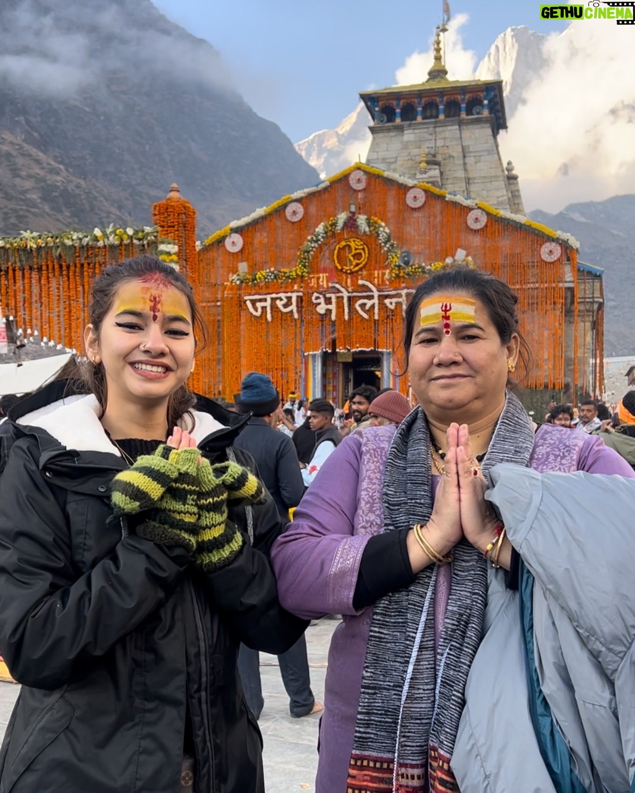 Tanu Rawat - 345.8K Likes - Jai kedar baba❤️🙏🏻🥺
#tanurawat33