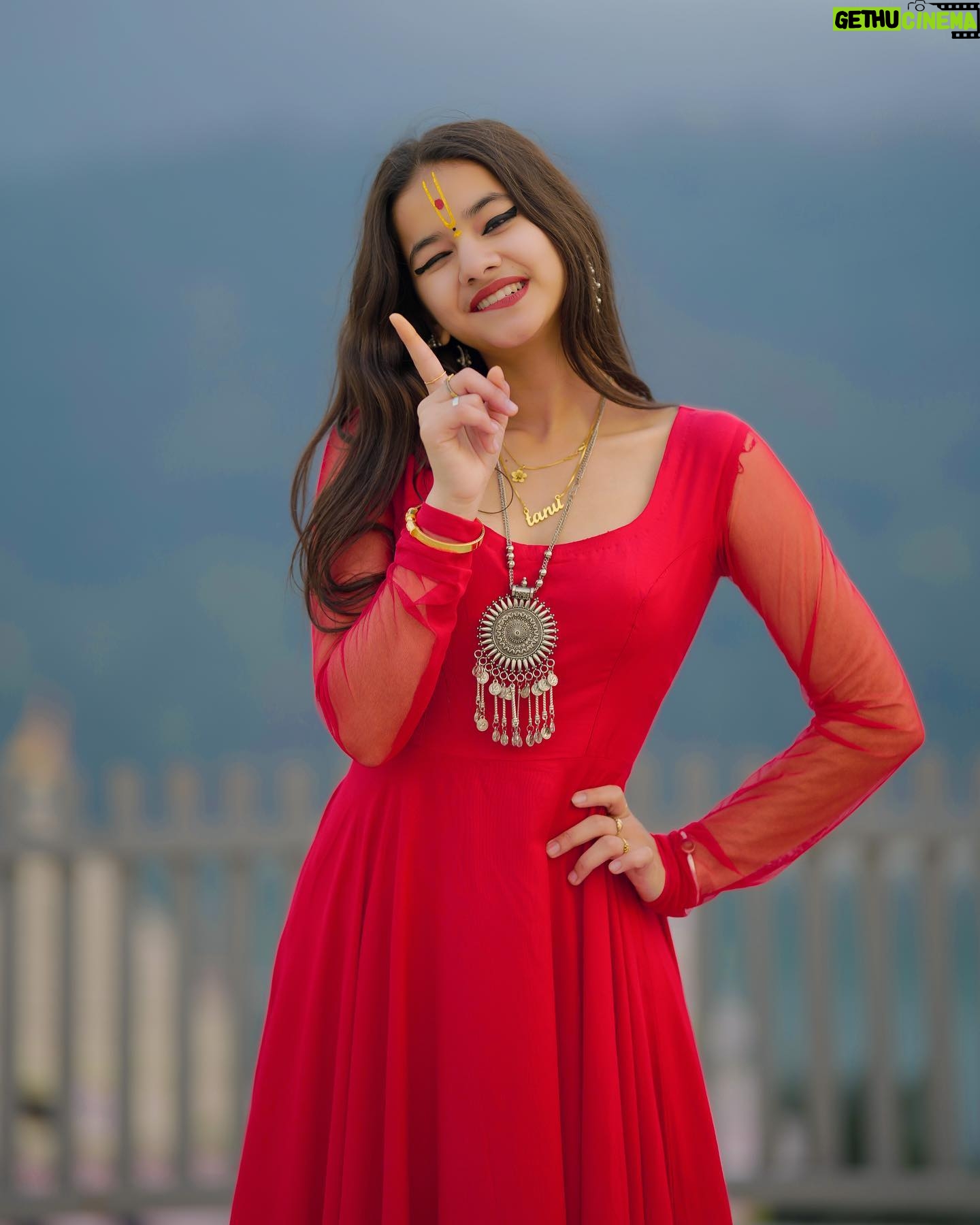 Tanu Rawat - 499.8K Likes - Re Sare Jhoothe Wade Tere❤️
.
.
.
.
Edit by-: @alex_pixels_