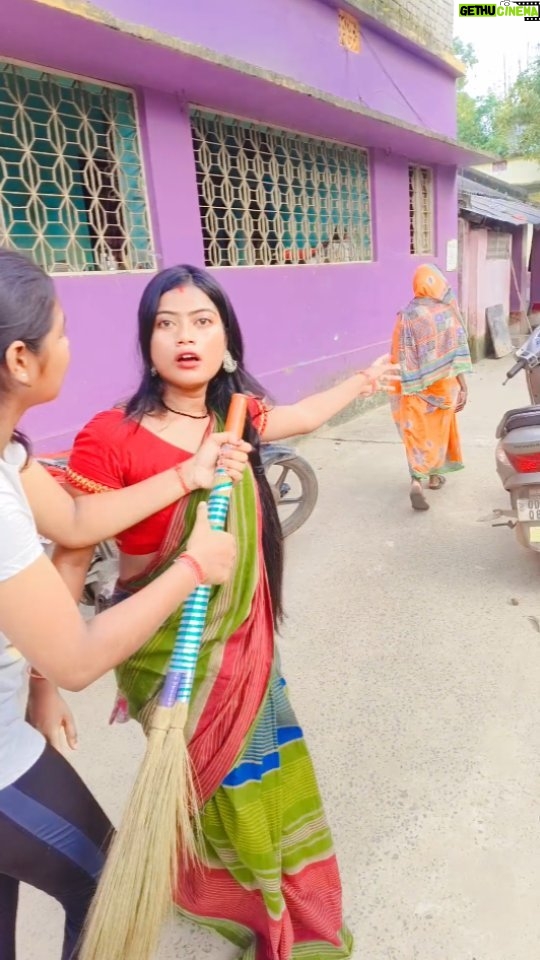 Tejaswini Nayak - 40.3K Likes - Kn heithila bhauni nkara 😂
.
.
.
#odiacomedy #instagood #insta_girl_teju #instagram #viral #odiareels #trendingreels