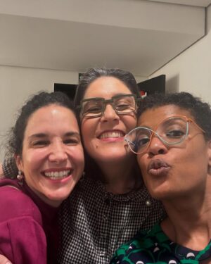 Thalma de Freitas Instagram - O Segundo Dump de Novembro “o melhor” 🤩

O melhor show do ano  @sescpompeia 

O melhor diretor  @gabitomartins 

O melhor encontro inesperado @mateusaleluia e @bnegaooficial 

O melhor reencontro @orqimperial 

O melhor sarau @sarau_bar 

A melhor mãe inspiradora @pikidefreitas 

O melhor recado dos stories

O melhor samba de raiz com @carolamandah e @xanravelli 

A melhor versão de Elis e Tom @monicasalmasooficial 

A melhor amiga inimaginária @aassumpcao