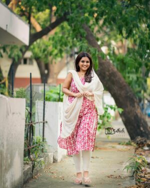 Thamizhvani Instagram - 😍♥️🦋 

#kurtas #streetphotography