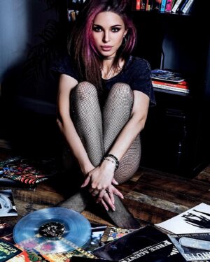 Tina Casciani Instagram - ..’girls have got balls.. they’re just a little higher up, that’s all’.. - @joanjett ❤️‍🔥