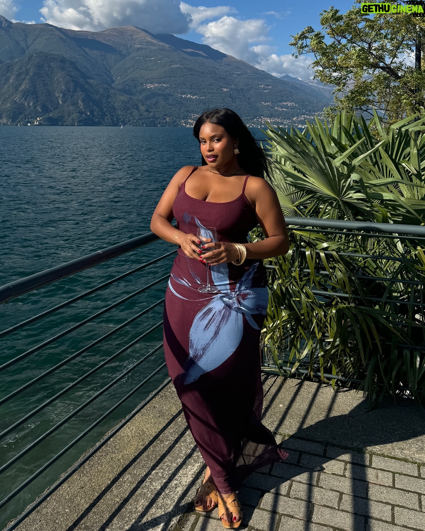 Tyla Gomez - 1.8K Likes - “How do I deal with rejection? I’m dealing with a lot of rejection right now….”
dress @peppermayo