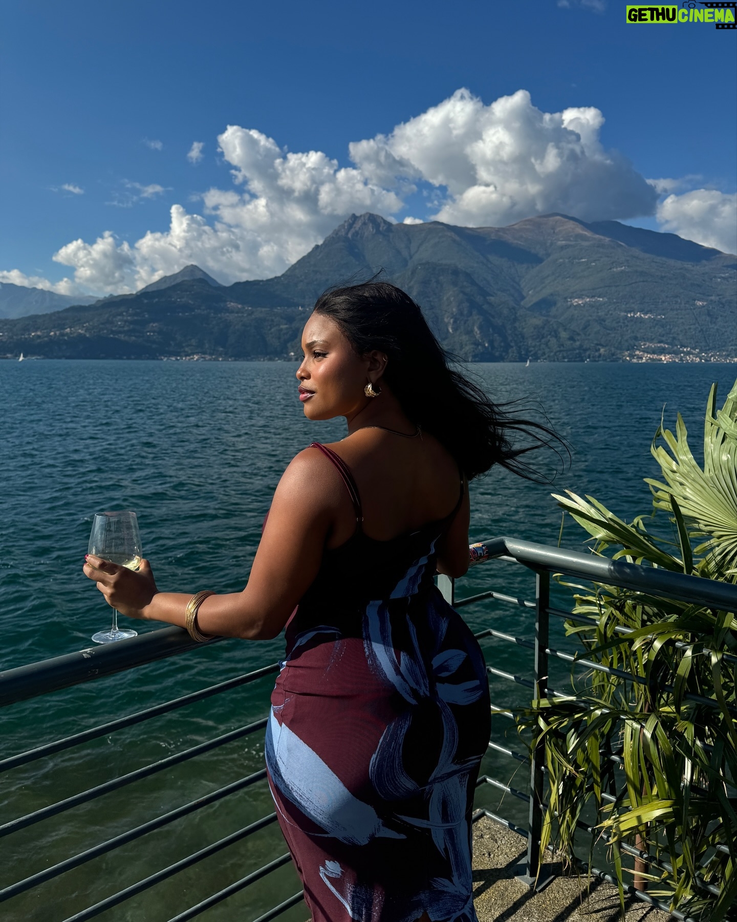 Tyla Gomez - 1.8K Likes - “How do I deal with rejection? I’m dealing with a lot of rejection right now….”
dress @peppermayo