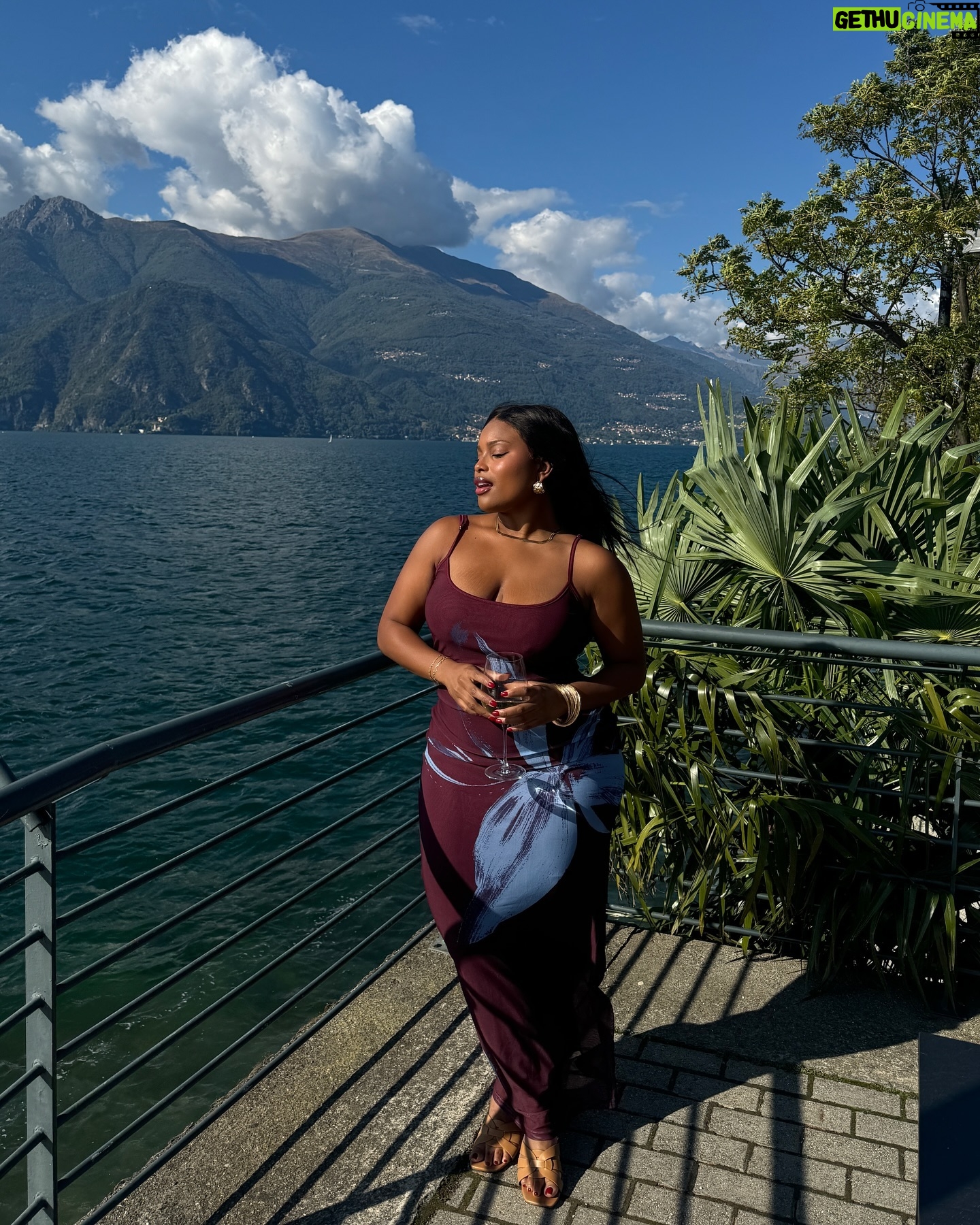 Tyla Gomez - 1.8K Likes - “How do I deal with rejection? I’m dealing with a lot of rejection right now….”
dress @peppermayo