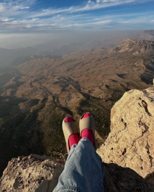 Uroosa Khan Instagram - Forever that girl obsessed with God’s creations⛰️🌱

📍 Gorakh Hill Station

#gorakh #gorakhhillstation #sindh #pakistantourism