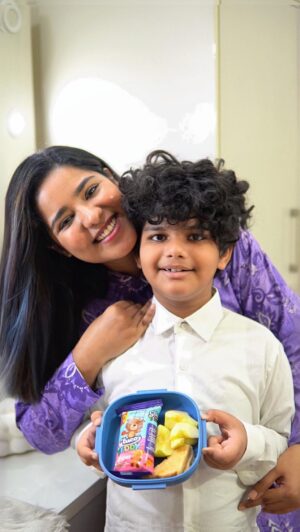 Uroosa Khan Instagram - From school lunches to after-school treats, Gluco Teddy is our go-to! Tasty, nourishing, and packed with the goodness of real strawberry jam. @glucoteddy 

#GlucoTeddyStrawberry #ReadyTeddyGo