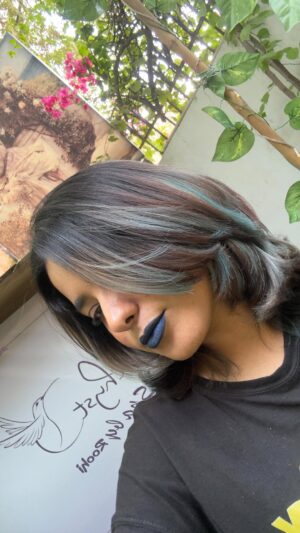 Uroosa Khan Instagram - I just got the Kadus by Wella Fiber Infusion hair treatment, and wow my hair feels like brand new! 🤩 
It’s so rejuvenated and soft, I can’t stop touching it! 🥰

Their full range is now available at top salons in Karachi launching this 22nd Nov.!

Check out @wellaprofessionalspk for more updates and hair trends.

#KadusinPakistan
#Wellahair #Wella #KadusbyWella #wellaprofessionalspk #hairtransformation #wellapakistan