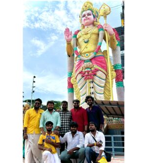 VJ Siddhu Instagram - Murugaaaa 🙏🏻🙏🏻🙏🏻🙏🏻 

#friends #friendship #muruga