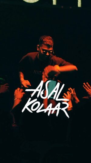 Vasantha Kumar P Instagram - Atti fam! From right here in North Madras, presenting the undisputed People’s Champ, nattu breedu Asal Kolaar, live in Bangalore! Weighing in at 150 pounds of fierce rhymes and excellence, Asal kept the fans at @fandomatgillysredefined dancing and dancing some more. 
Namburavan nambikko, he’s number 1 ✌🏾
Want to see more Asal Kolaar LIVE? Stay tuned… 👀👀 📸: @rm__1717 
Edit by: @visualjox