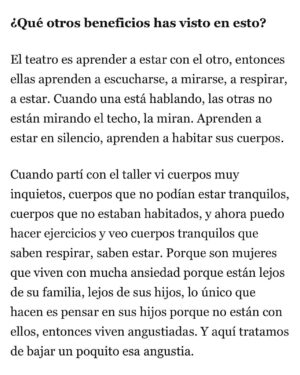 Victoria De Gregorio Instagram - Les comparto unos extractos de la entrevista que me hicieron sobre el taller que hago hace más de un año en el Centro Penitenciario de Mujeres de San Joaquín.
Lo digo y no me canso de repetirlo, creo profundamente en el poder transformador del teatro y amo poder acompañar a otros a descubrir y usar ese poder. 
Gracias @abriendo_puertas por esta oportunidad ❤️