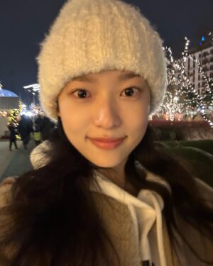 YENA Instagram - 12월 zip.❄️🎄