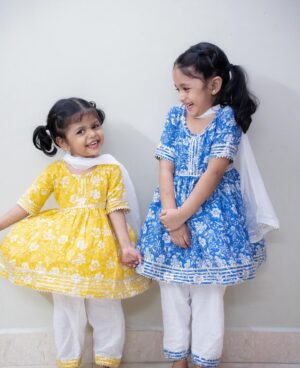 Zara Zyanna Instagram - Can’t contain the cuteness! 🥹♥️
They can do everything! 😂🥹♥️

Explaining the picture series slide to slide:
So they were dolled up for a gollu visit and we chose the twinning combo. Ziva loved the outfit as you can see anything that’s cotton and comfortable adds a smile to her face. Told them to pose for a picture and there you go 
SLIDE 1 Happy pose. 
And Zara really wanted a kiss from her baby sister and that’s the cue. Going down to her is a cue for Ziva to kiss. Hence the 
SLIDE 2 Kiss me cue pose. 
Once the little one got the cue. There you go! 
SLIDE 3 Kissy pose. 
After the kiss they started to play around and walked out of the frame and so the momma said stay in place for the picture. And that’s what they did. Worrying the momma with the Sad face. 
SLIDE 4 Samathhu pose 
and the last one.. couldn’t hold on the drama longer! They both fell over laughing 😂🤣 
SLIDE 5 Candid love pose. 

Which slide/pose is your favourite? 

Outfit: @kidcetra 
Shot by: @praveen.jpeg dada 🥹♥️
