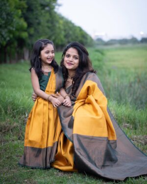 Zara Zyanna Instagram - Festive season ✨

All set to get ready for the festive season. Let’s start with the first recommendation. 

Outfit: @disha_creationz ✨
The team worked out a perfect twinning combo for us and we loved it. 🥹♥️ how about you??

All the “samathu” girls dressed up in traditional wear. 
Saree is a “go to look”.. and in this combo I specially loved the embroidered blouse. ♥️

For Zara it was a top and skirt and Ziva they designed a frock. Which for so appropriate for their personality. As much as it looks grand it wasn’t that hard to pull off the look. Light weighted fabric and easy to roam around in the attire. 

#diwali2023 #navaratricollection  be it any festive time and you wanna twin with your family.. then this handle would come handy. 🥹✨♥️

Shot by: @praveen.jpeg ✨🥹