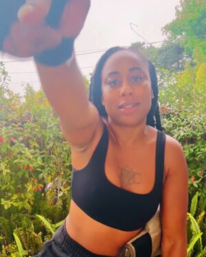 Zuri Adele Instagram - Flow with the OverFlow. 🌊