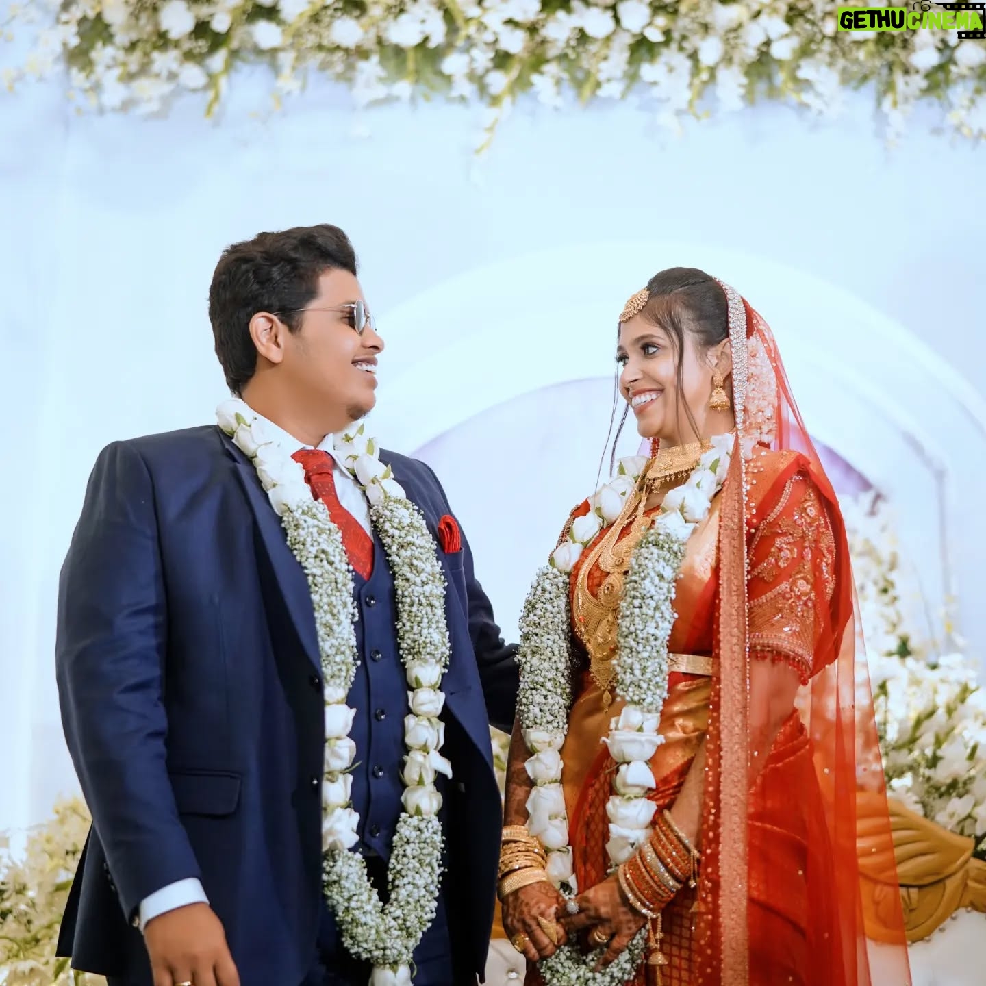 irfans view - 606.1K Likes - Finally Got Hitched!!
With Mrs. Irfan❤️,Revealing you all, Love of My life😍
Married to the one for whom my heart will beat till end of my life❤️,
Need all your prayers and blessings for my next phase of life!!!
Will soon upload my wedding video guys!!!
PC: @magicmomentsphotography.in
#irfansview #wedding #hitched #love #marriage #gothitched #wife #husband #weddingphotography #weddingbae #marriedlife