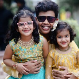 irfans view Instagram - These people Made this day a memorable one!

#haldi #friends