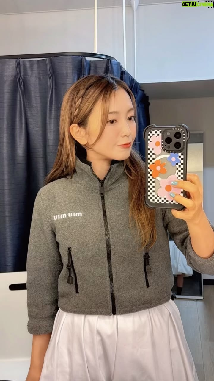 miwa - 3.6K Likes - ライブビューイングツアー東京ファイナル、無事終了!
たくさんの方にお越しいただき、本当に嬉しかったです☺️
14公演で、いろんな場所でみんなに会えて、本当に幸せな時間でした!
ライブビューイングでサプライズで7thから1曲弾き語りをしたり、路上ライブができた地域もあったりと、みんなに歌を届けられてうれしかったです✨
たくさんの応援をありがとうございました!!
来年のguitarissimo再現ツアーで会いましょー✨
#miwaライブビューイングツアー
#東京
