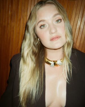 AJ Michalka Instagram - 🤎 🤎 🤎
