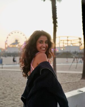 Aakansha Monga Instagram - LA’24!!! 💜😭 
A city that completely surprised me and stole my heart. The energy, the people, the creativity—Los Angeles offers abundance in every possible way.

#1 - Caught in a moment at Muscle Beach, Santa Monica 🏋️‍♀️ 
#2 - The famous influencer hike 🤣 which, TBH, looked exactly like the hills near Delhi lmaooo (minus the shirtless guys and cute dogs 😅) 
#3& #4 - Work mode at the Zedd album launch party!! And got my own SLO MO video by @colewalliser!
#5, #6, #7 - Post-meditation snaps at my @airbnb in Santa Monica—seriously the most beautiful space! So much sunlight 🥹 
#8 & #9- Silent dance party   padel with the most amazing girls 🥰 You all made my trip unforgettable! 
#10 - I can confirm… this “place” is just a studio, and no one actually works here 🤣🤣🤣 
#11 - Killed it at a Solidcore workout. Women are SO strong!!! 💪 
#12 - My partner in crime and work haha!! Kombucha parties >>> cocktail parties forever.

Huge shoutout to @airbnb for always making my stays incredible and for gifting me this cute stay hehe! There’s nothing like the comfort and character of an Airbnb—it's why I always choose them when I travel.💜😊💜