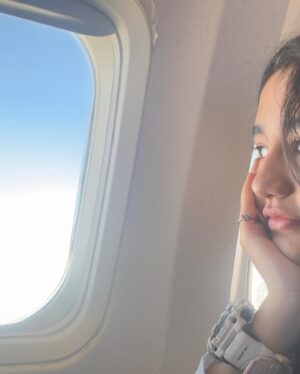 Aakriti Sharma Instagram - Somewhere in the sky ✈️✨❤️

#travelgram #aakritisharma