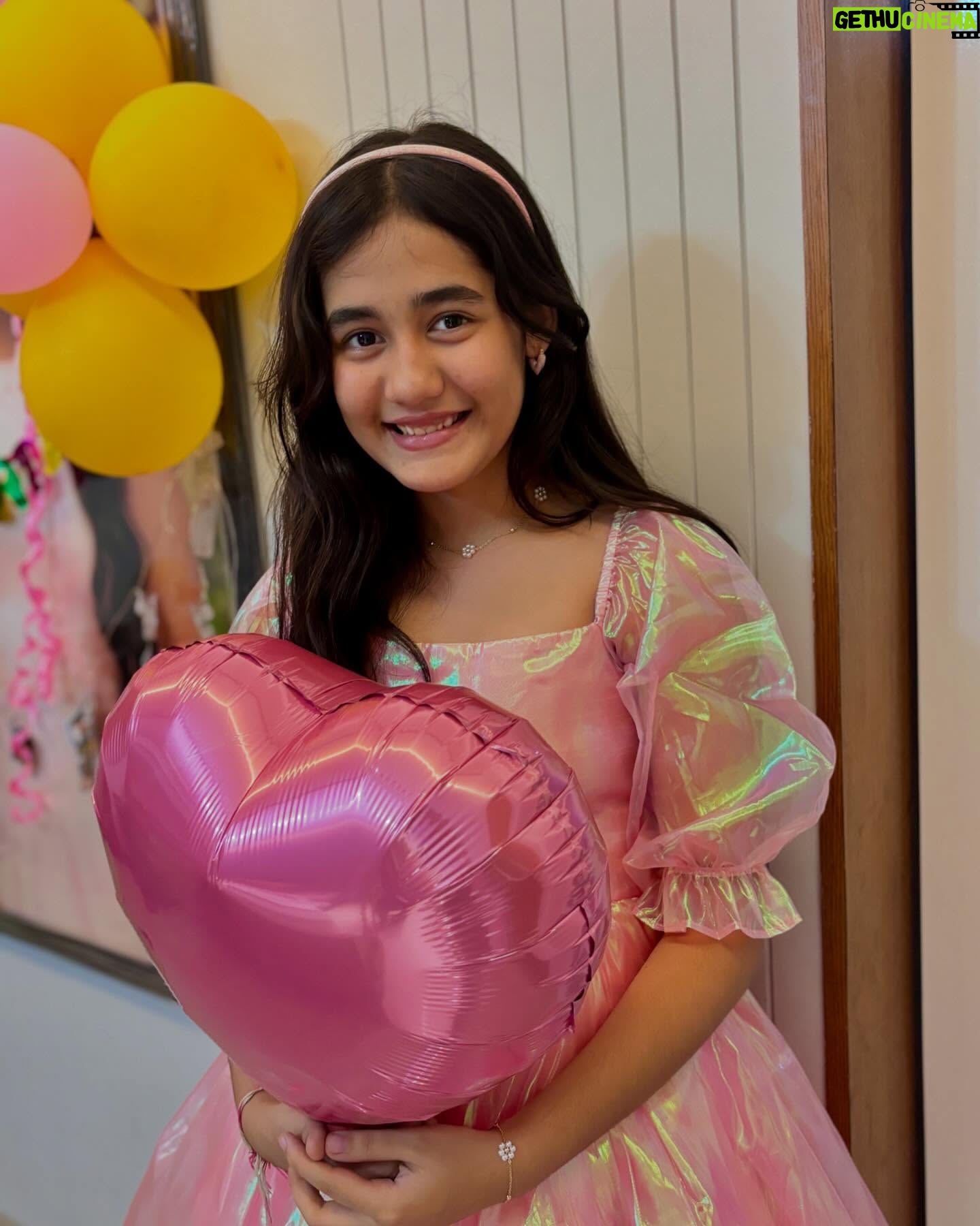 Aakriti Sharma - 32.9K Likes - September dump 🌸❤️☘️🍰✨❤️
#september #memories #aakritisharma