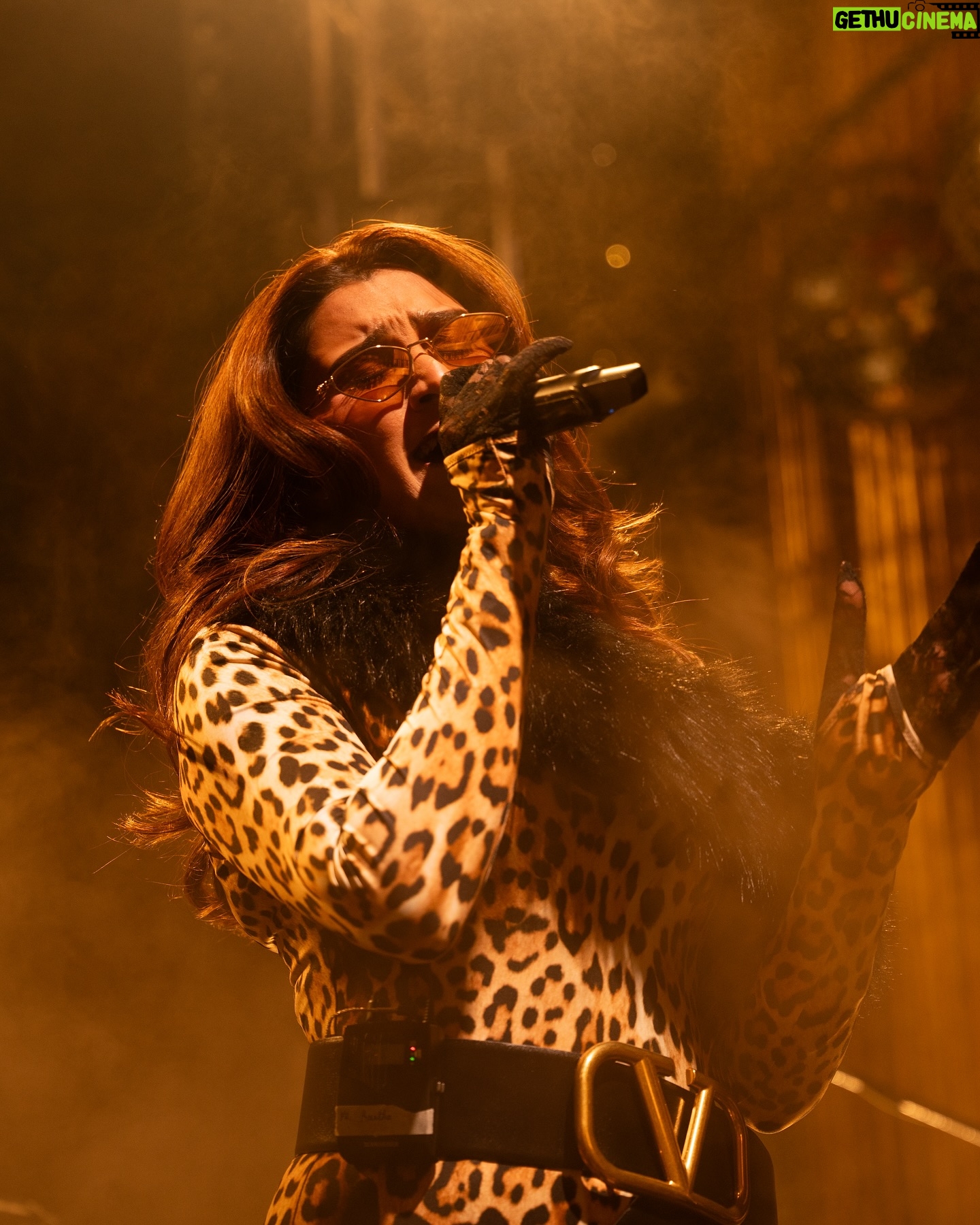 Aastha Gill - 39.1K Likes - Little wild, a lot fierce 🐆
Wearing @roberto_cavalli
Belt @maisonvalentino
Boots @nakedwolfe
Photos @wandering_harshit
HMU @cashmakeupartistry