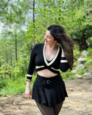 Aastha Shah Instagram - Laapata between the mountains 🌳⛰️

Top - @a.la.modebyakanksha