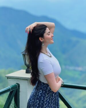 Aastha Shah Instagram - Pahadi Girl☀️⛰️