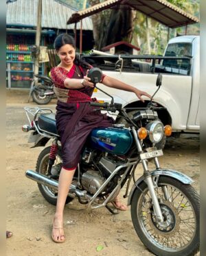 Abhinaya Instagram - @panimovie #panimovie #shooting