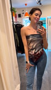 Actress Abril Schreiber HD Photos and Wallpapers March 2025