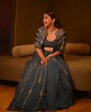 Addite Shirwaikar Malik Instagram - Glowing under the evening lights, dressed to perfection with my man by my side—every moment feels like a celebration of love and elegance…
#wedding #delhidiaries 
Styled by @pratikshachandak 
Outfit by @studio.mikukumar 
Jewellery by @jawahriiofficial @prathamgehlot_01 @abhishek_aggarwal1101 
Makeup by @gauricachawla_mua 
Hair by @jitender_hair_artist
📸 @rishabdahiya