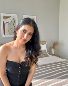 Actress Additi Gupta HD Photos and Wallpapers October 2024