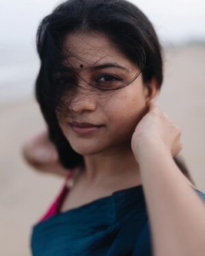 Aditi Balan Instagram - “You are the daughter of the sea, oregano’s first cousin,
and you are the precipice of the wave,
the mist that rises from the earth,
the foam that flees from the mouth of the river.

Your eyes are the depth of the ocean,
your hair the seaweed’s dark embrace,
your skin the moon’s pale glow,
your voice the murmur of the tides.

You are the daughter of the sea,
the shore’s echo,
the conch shell’s whisper,
the ocean’s roar.

Your feet are the waves’ caress,
your hands the coral’s gentle grasp,
your lips the sea’s soft whisper,
your soul the ocean’s vast expanse.

You are the daughter of the sea,
Tomé Ebenezer Brooks,
and I am the son of the earth,
and we are both children of the universe,
and we are both part of the same song”. 

Pablo Neruda. 

Thank you darling @shilpa_ilpa @thousandthreads.india for the beautiful saree. 
📸 @dreamsbyhrishi 

@revathyysarma for always being there. ❤️